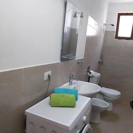 Besari Appartament's * Bashkia e Orikumit